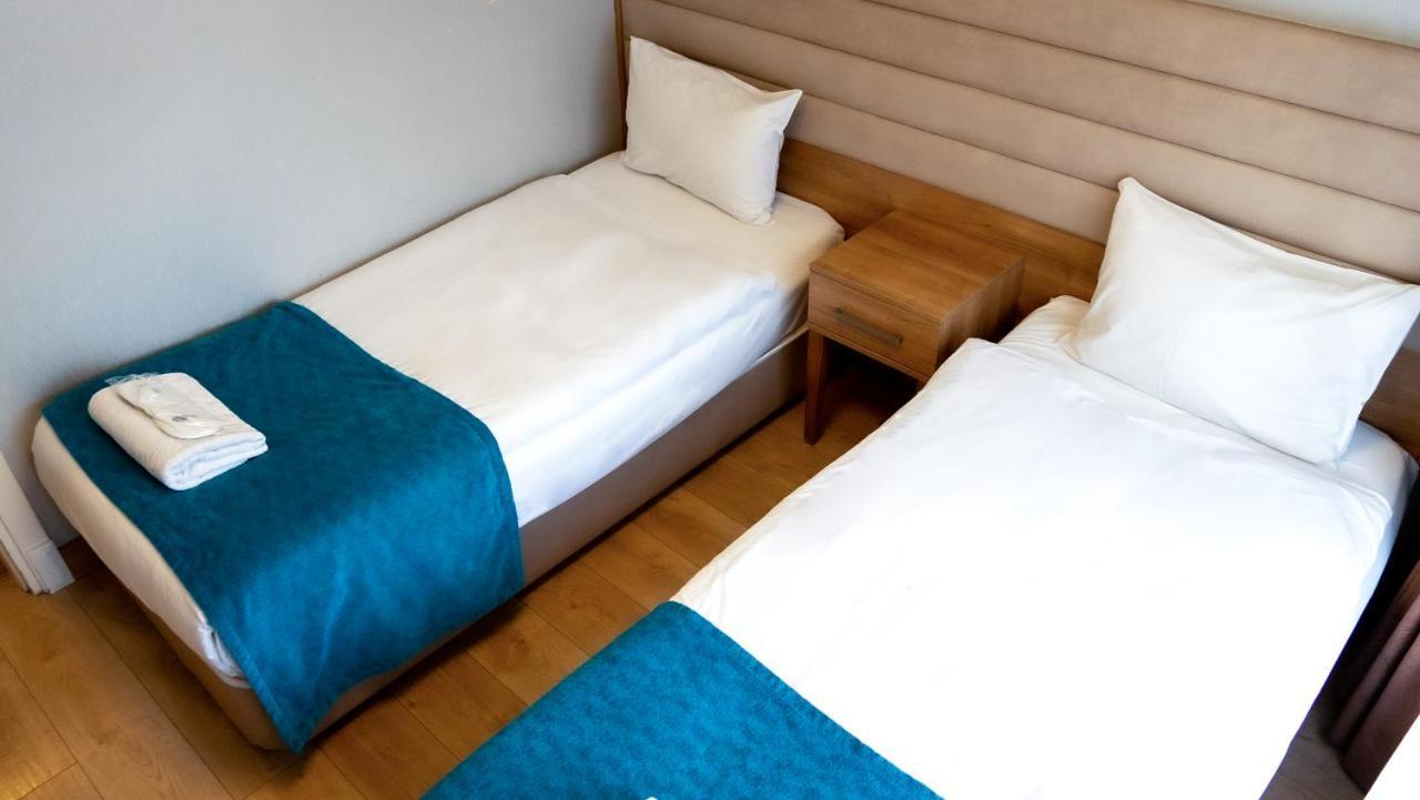 Bursa Suites Apart Otel Exterior photo A room at the hotel